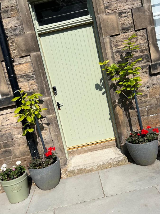 Wm Garden Cottage Edinburgh Bagian luar foto