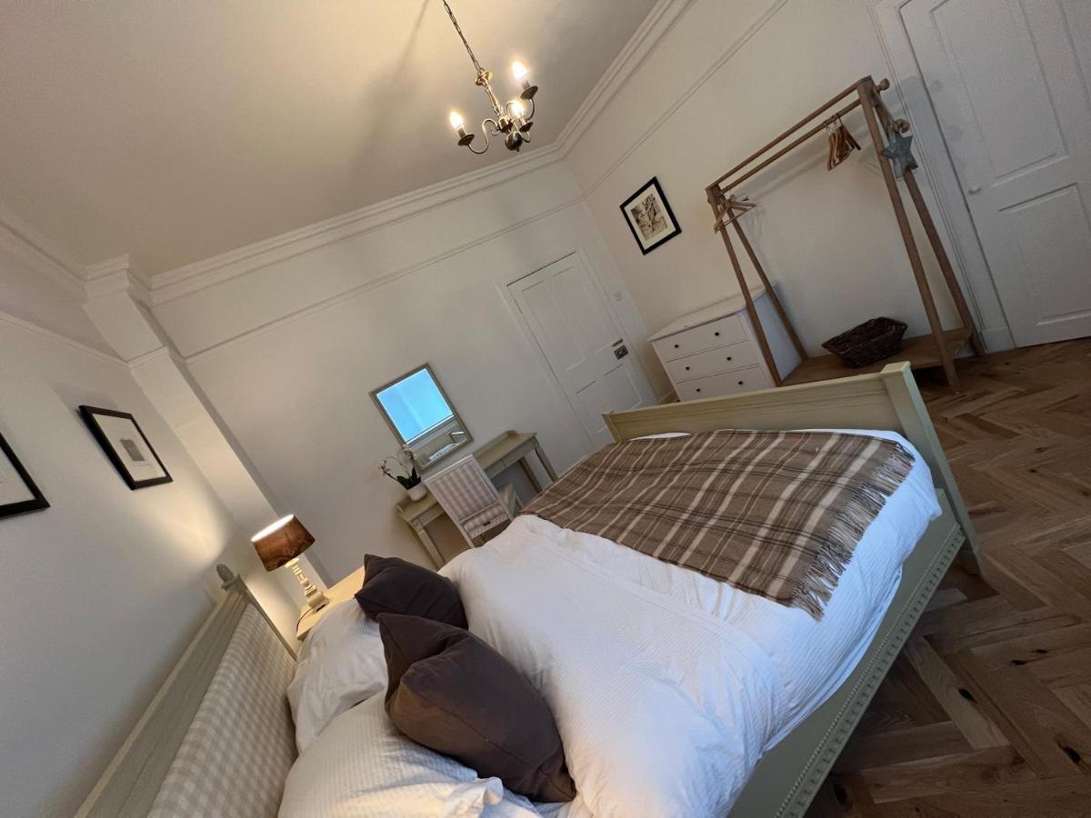 Wm Garden Cottage Edinburgh Bagian luar foto